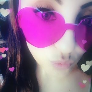 Meet your Posher, Wagma